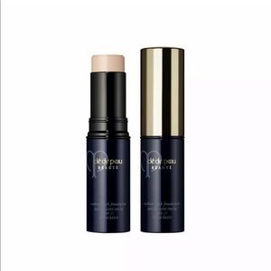 Cle de peau radiant stick foundation spf 17 Mocha